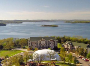Paradise Point Hollister | Big Cedars