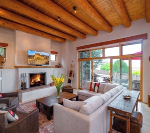 Bishop Lodge Villa 