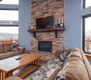 Chalets Resort Lakefront 