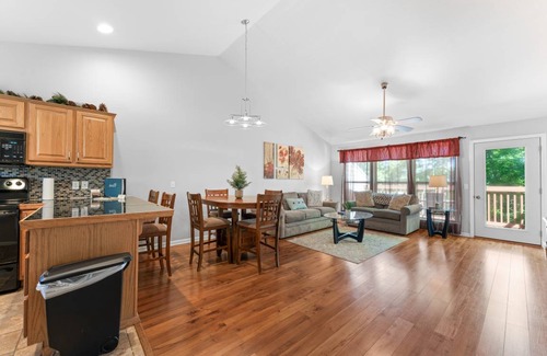 Branson West Condo | 108 m² Condo ∙ 2 bedrooms ∙ 8 guests