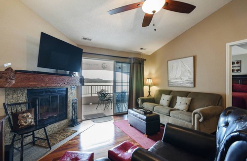 Hollister Condo | 110 m² Condo ∙ 3 bedrooms ∙ 6 guests