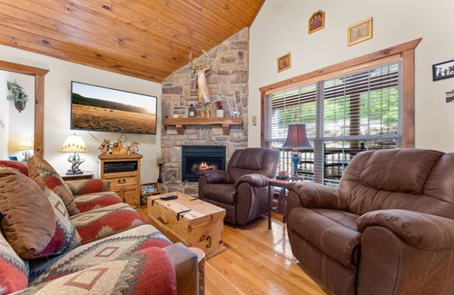 Branson West Cabin | 111 m² Lodge ∙ 2 bedrooms ∙ 6 guests