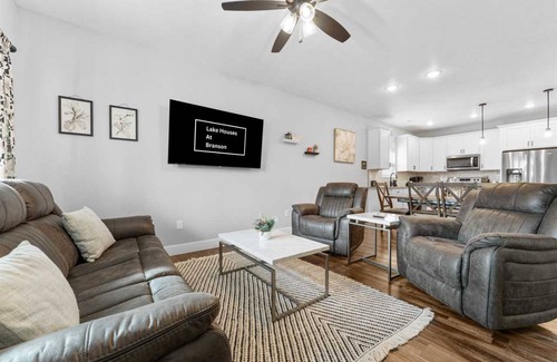 Hollister House | 114 m² House ∙ 3 bedrooms ∙ 7 guests