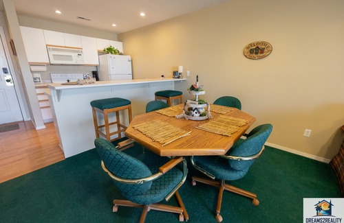 Branson Condo | 2 BD WALK-IN! Near The Strip! ~ Screened Porch ~ FREE TICKETS INCLUDED! (CH1-18)