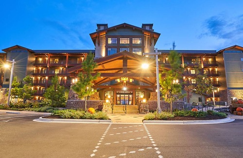 Ridgedale Condo | 2 Bedroom Condo, Sleeps 4, on Lake at Cliffs at Long Creek Resort!