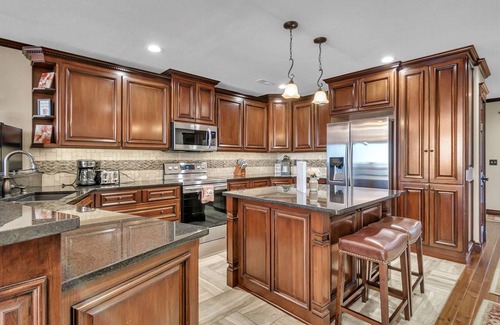 Indian Point Condo | 221 m² Condo ∙ 3 bedrooms ∙ 8 guests