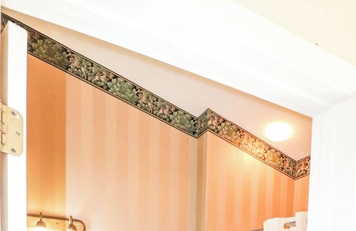 Kimberling City Condo | 3 -BD Lakeview Suite - 3LO
