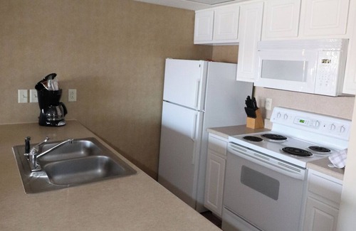Kimberling City Condo | 3 -BD Lakeview Suite - 3LO