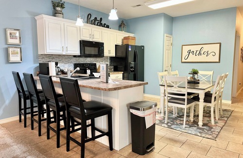 Hollister Condo | 3 BR 2 Bath Lakefront Condo with full dock access.