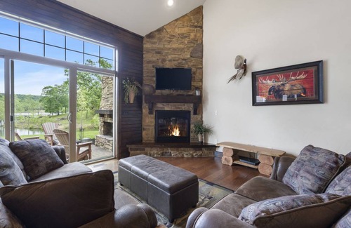 Lampe House | 372 m² House ∙ 8 bedrooms ∙ 24 guests