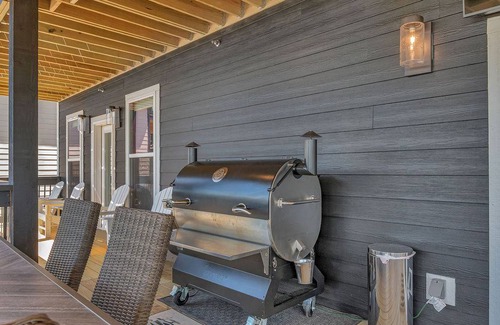 Hollister House | 743 m² House ∙ 12 bedrooms ∙ 41 guests