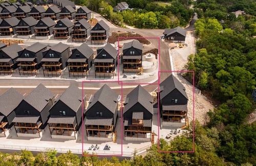 Hollister House | 749 m² House ∙ 24 bedrooms ∙ 68 guests