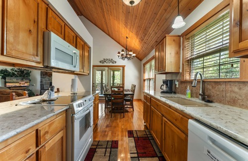 Branson West Cabin | A tranquil escape to a 2 bedroom, 2 bath lodge located at Stonebridge Resort!