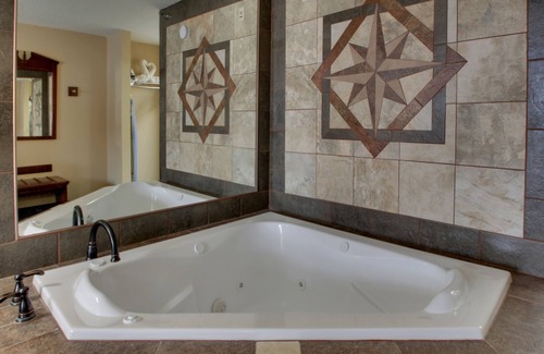Branson Hotel | Angel Inn Central