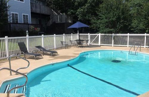 Branson House | Bradford House Bed and Breakfast