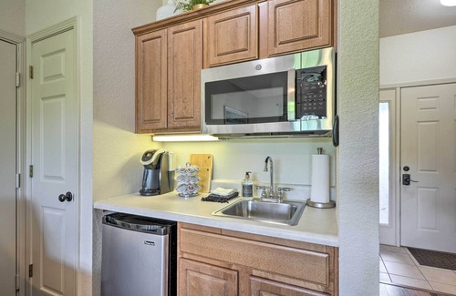 Branson West Condo | Branson West Getaway less than 5 minutes from Silver Dollar City