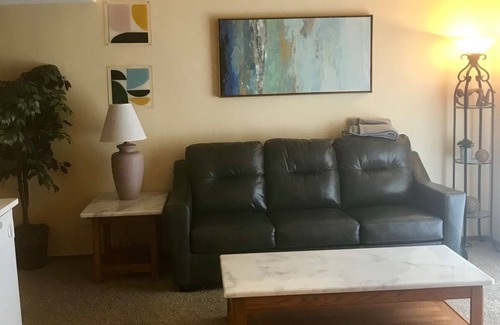 Table Rock House | Cozy Condo 8 Miles from Silver Dollar City!