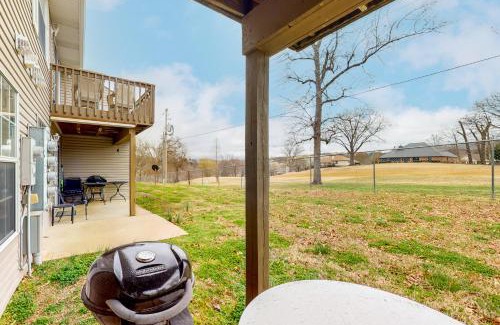Table Rock Apartment | Dolly's Delight