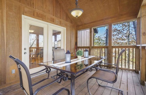 Reeds Spring House | House ∙ 1 bedroom ∙ 4 guests