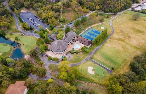Reeds Spring House | House ∙ 1 bedroom ∙ 4 guests