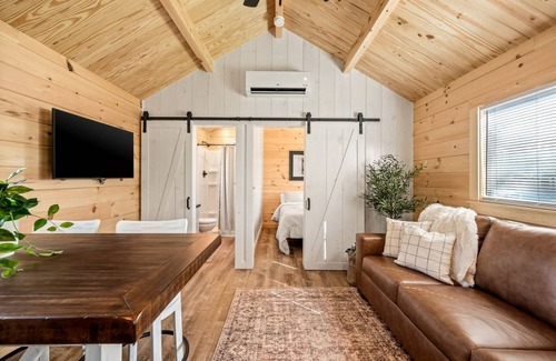 Bull Creek House | House ∙ 3 bedrooms ∙ 6 guests