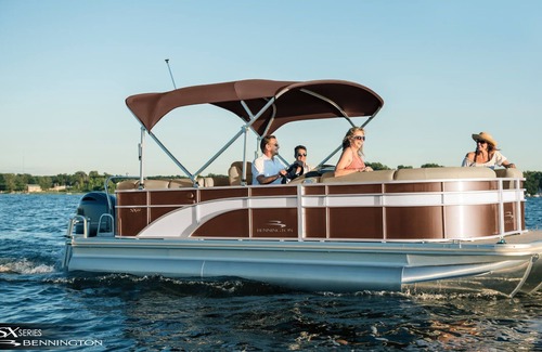 Indian Point House | Lake Lodge 41 - Resort Next to Silver Dollar City!