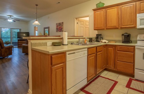 Branson West Condo | Near Silver Dollar City - Updated 3 Bedroom Condo at Stonebridge Resort