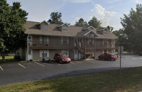 Table Rock House | Newly Remodeled Lover’s Luxury Condo with Upgrades
