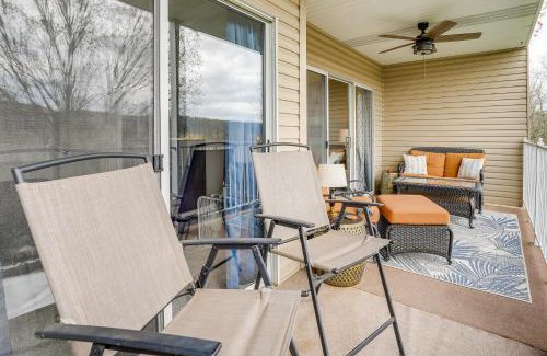 Table Rock Apartment | Quiet Getaway with Balcony Near Branson Strip!