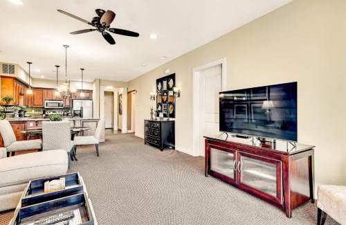 Branson Apartment | Stayin Classy Condo