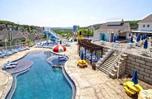 Branson Resort | Stormy Point Village Lakeside