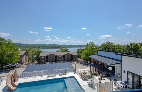 Indian Point Villa | Table Rock Mega-Villa: Sleeps 29, Private Heated Pool & Hot Tub, 3 mins to SDC!