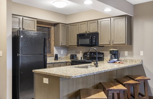 Indian Point Apartment | *Walk-in*Lake View*Connecting Suite*2min from SDC* - Indian Point (U1508AB)
