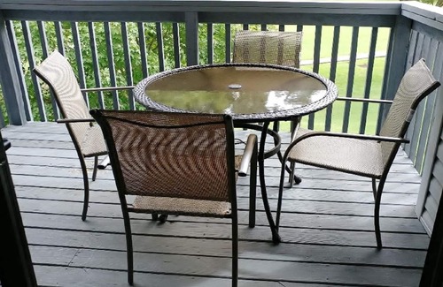Table Rock Condo | Walk-In Shower/Kings/CLEAN/Indoor&Outdoor Pools/Golf course view 10thFairway
