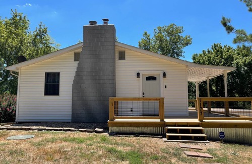 Rockaway Beach House | Waterfront Retreat at Rockaway with Fishing Dock