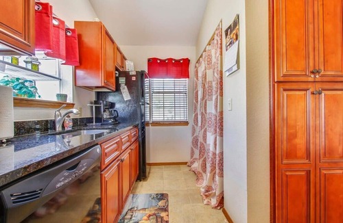 Indian Point Condo | 03-6 The Aerie Closest development to Silver Dollar City, Indoor/Outdoor Pool, I