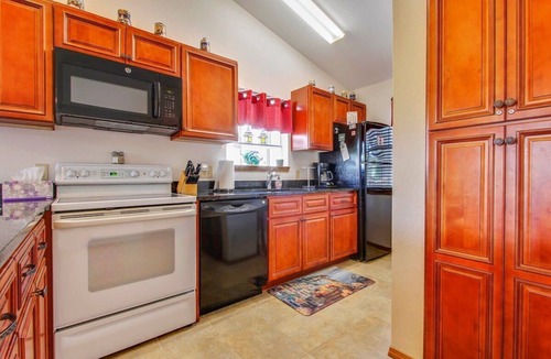 Indian Point Condo | 03-6 The Aerie Closest development to Silver Dollar City, Indoor/Outdoor Pool, I