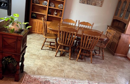 Nowata Apartment | 1 Bedroom apartment Charming home in Nowata with WiFi Private pull in garage