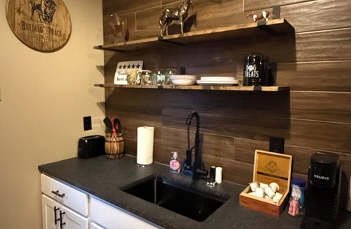 Mount Sterling House | 1 Bedroom Bourbon House on the Hill
