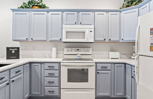 Branson Condo | 1 Bedroom Condo + Queen Suite (Adjoined Units, Lock-Off Access)