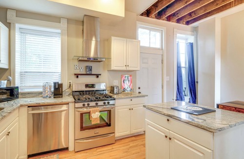 East Market District House | 1 Mi to Dtwn: Louisville Home w/Deck & Fire Pit!