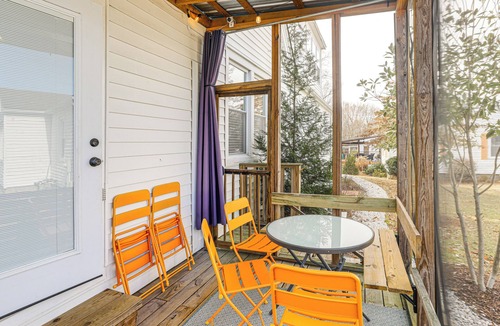 Oxford Cottage | 1 Mi to Ole Miss: Family-friendly Home!
