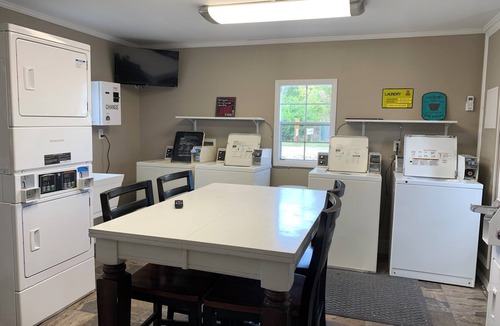Sallisaw Cabin | 1 Room Camping Cabin KK2