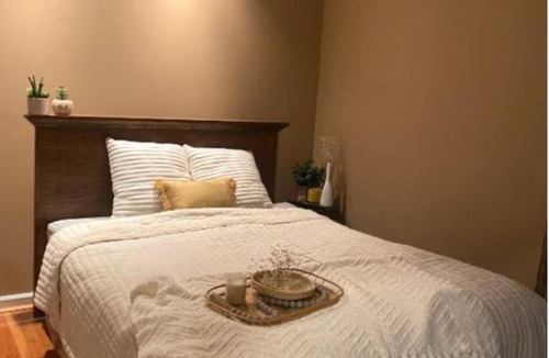 Buechel Resort | 10 minute walk to Valhalla
