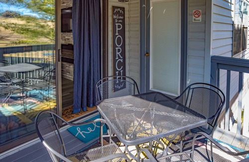 Table Rock Apartment | 102 m² Apartment ∙ 2 bedrooms ∙ 6 guests