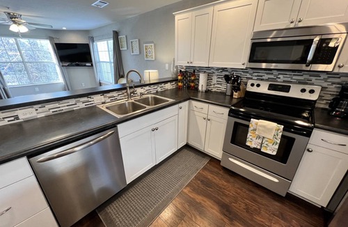 Table Rock Condo | 102 m² Condo ∙ 2 bedrooms ∙ 6 guests