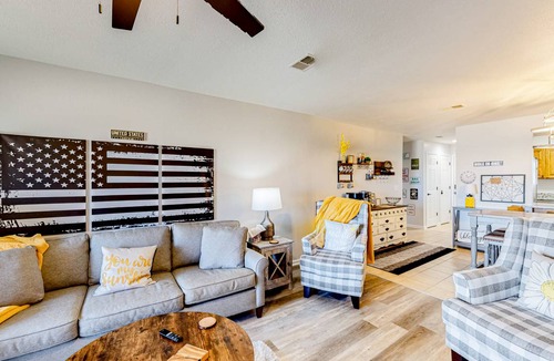 Table Rock Condo | 108 m² Condo ∙ 2 bedrooms ∙ 8 guests