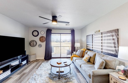 Table Rock Condo | 108 m² Condo ∙ 2 bedrooms ∙ 8 guests