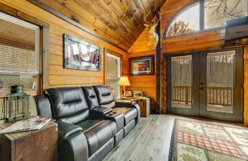 Whittier House | 11 Mi to Great Smoky Mountains NP: Modern Cabin