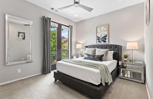 Hillsboro Village House | 12 South Home WALK to Belmont with Deck and Patio